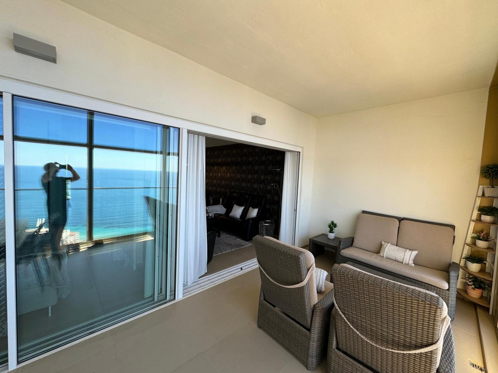 Intempo Sky Luxury Apartment 26 Floor Seaview Benidorm Exterior photo